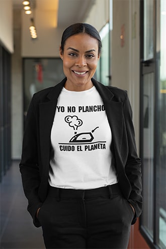 camiseta de mujer yo no plancho cuido el planeta